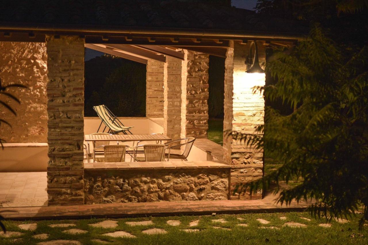 Monteriggioni Suite Extérieur photo